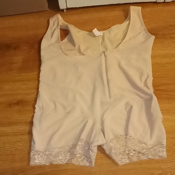 Top Melon  Collection Body Shapewear Size 5XL - Picture 1 of 4